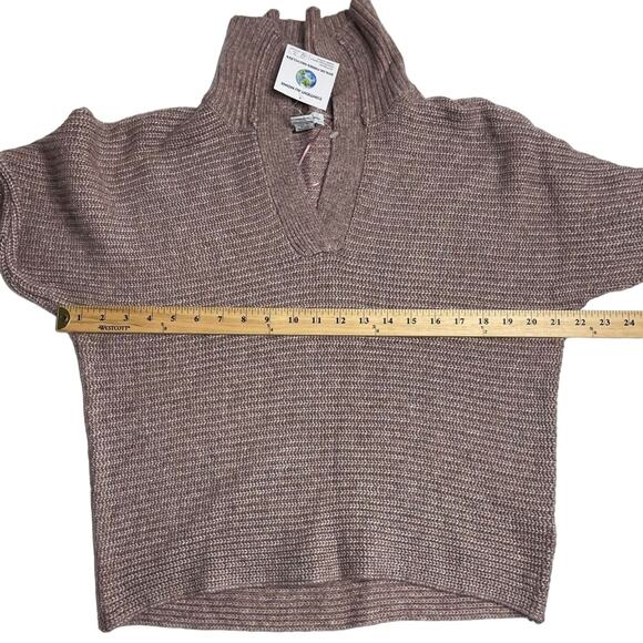 Cupcakes And Cashmere Shawl Collar Knit Puff‎ Sleeves Sweater Size Medium - Picture 3 of 7